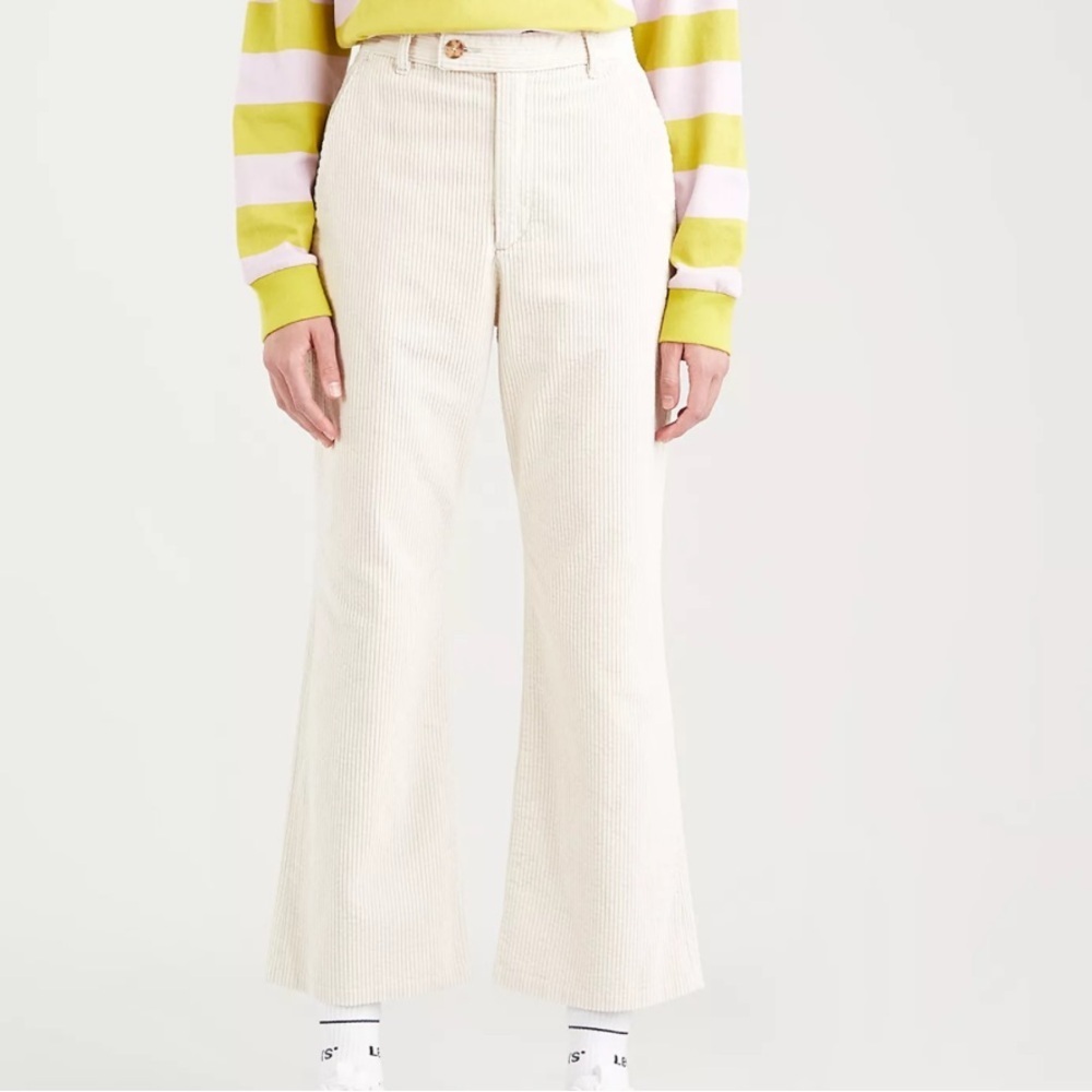 Levi’s Women’s Cream Corduroy Math Club Flare Academia Pants Size 27